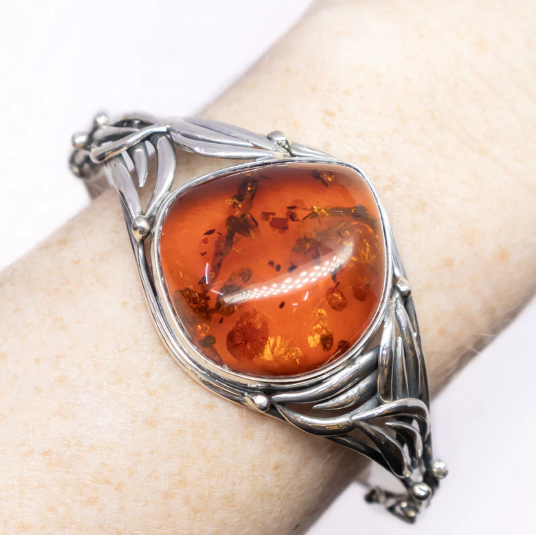 STERLING SILVER AMBER BANGLE