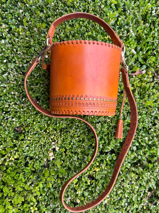 SUSTAIN ULLA JOHNSON LEATHER BUCKET BAG