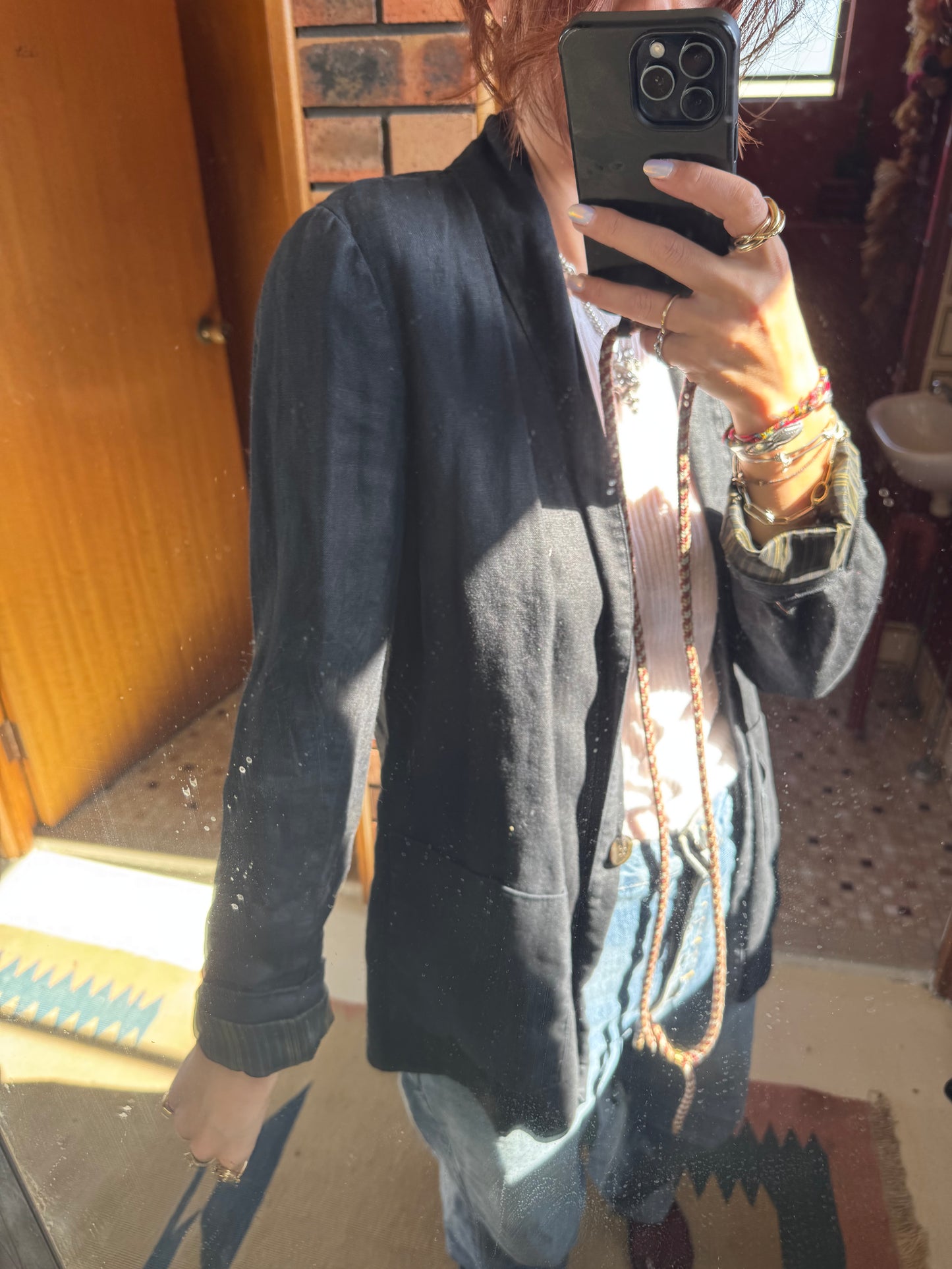 SUSTAIN RAQUEL ALLEGRA LINEN JKT