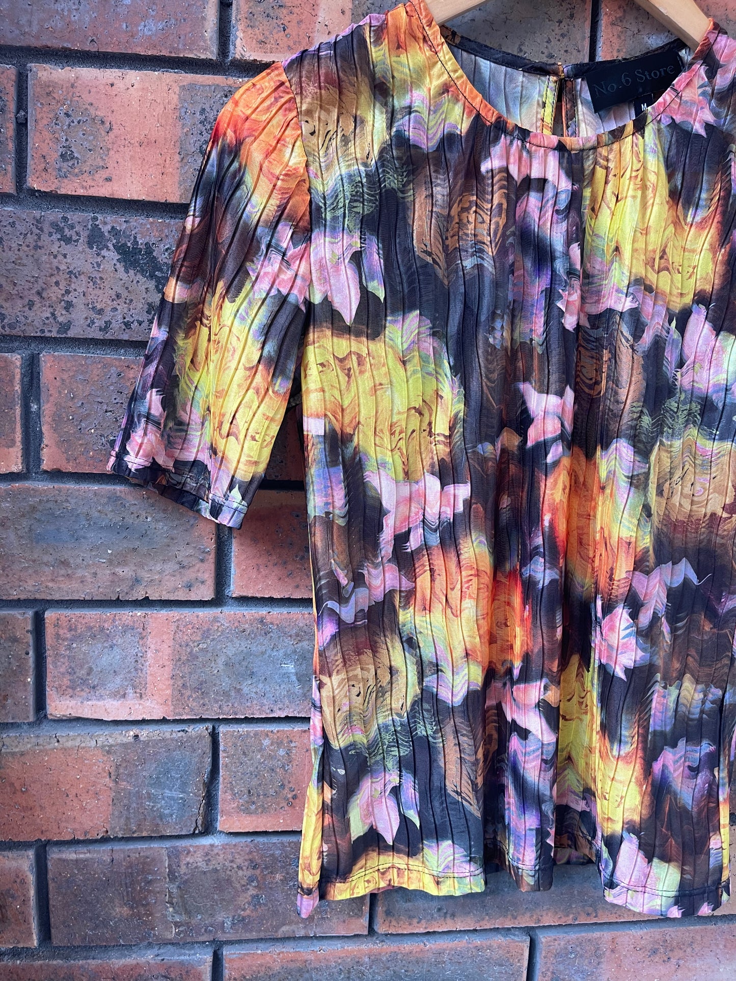 SUSTAIN - N06 STORE TEE