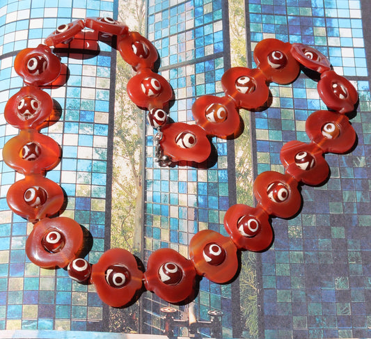 CARNELIAN RARE VINTAGE NECKLACE
