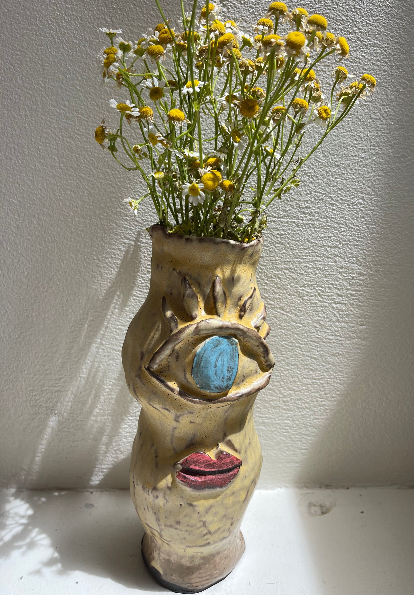 FACE VASE