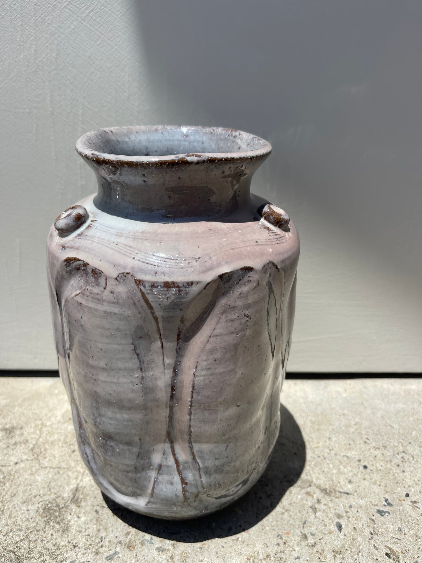 JAPANESE MEDIUM MAUVE VASE