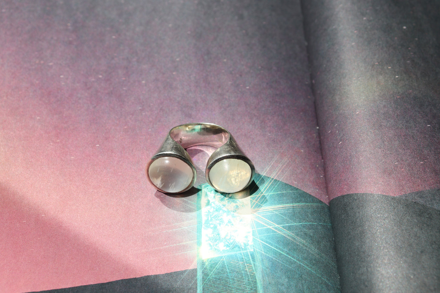 STERLING SILVER MOONSTONE RING