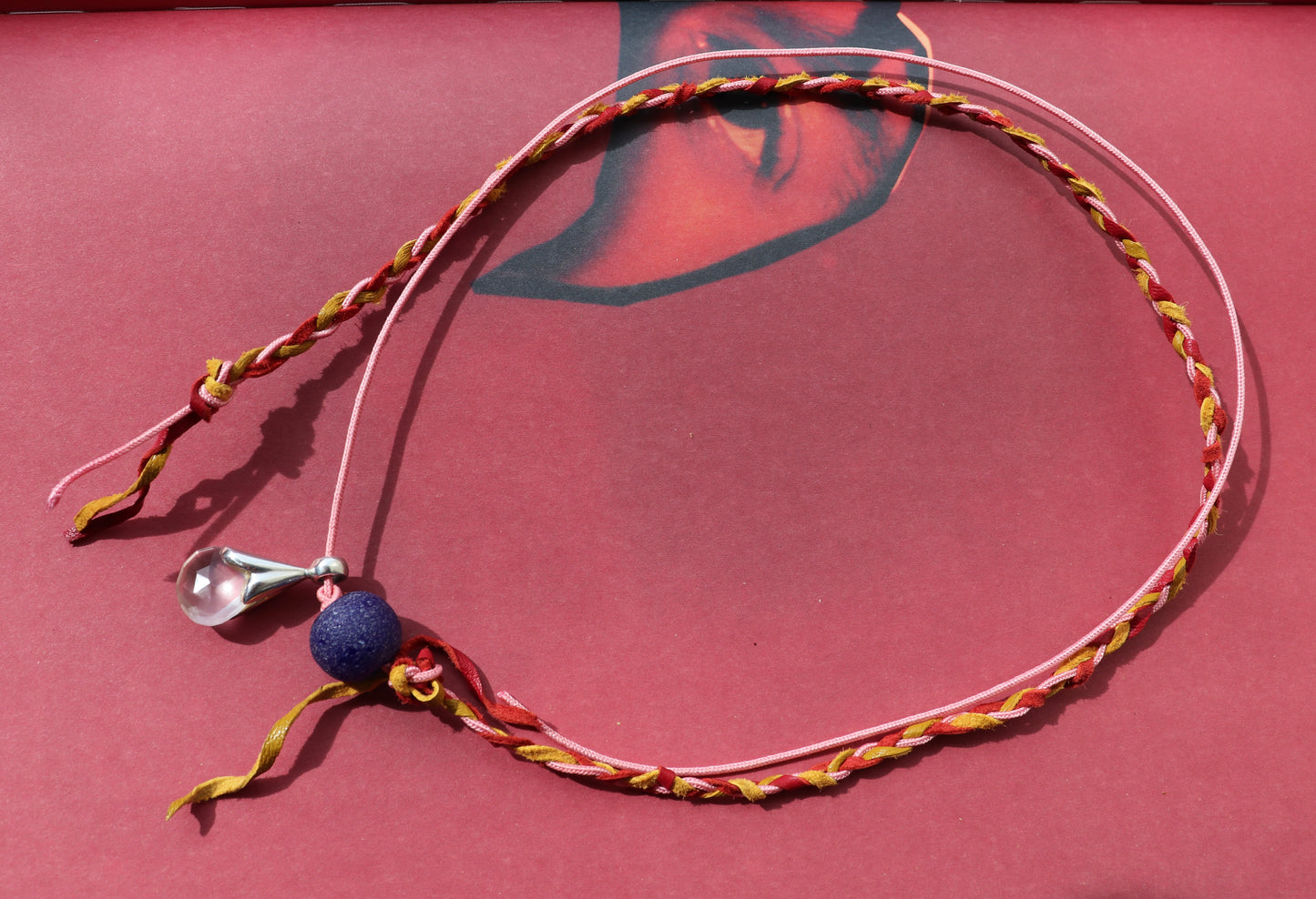 SILK & LEATHER QUARTZ NECK TIE