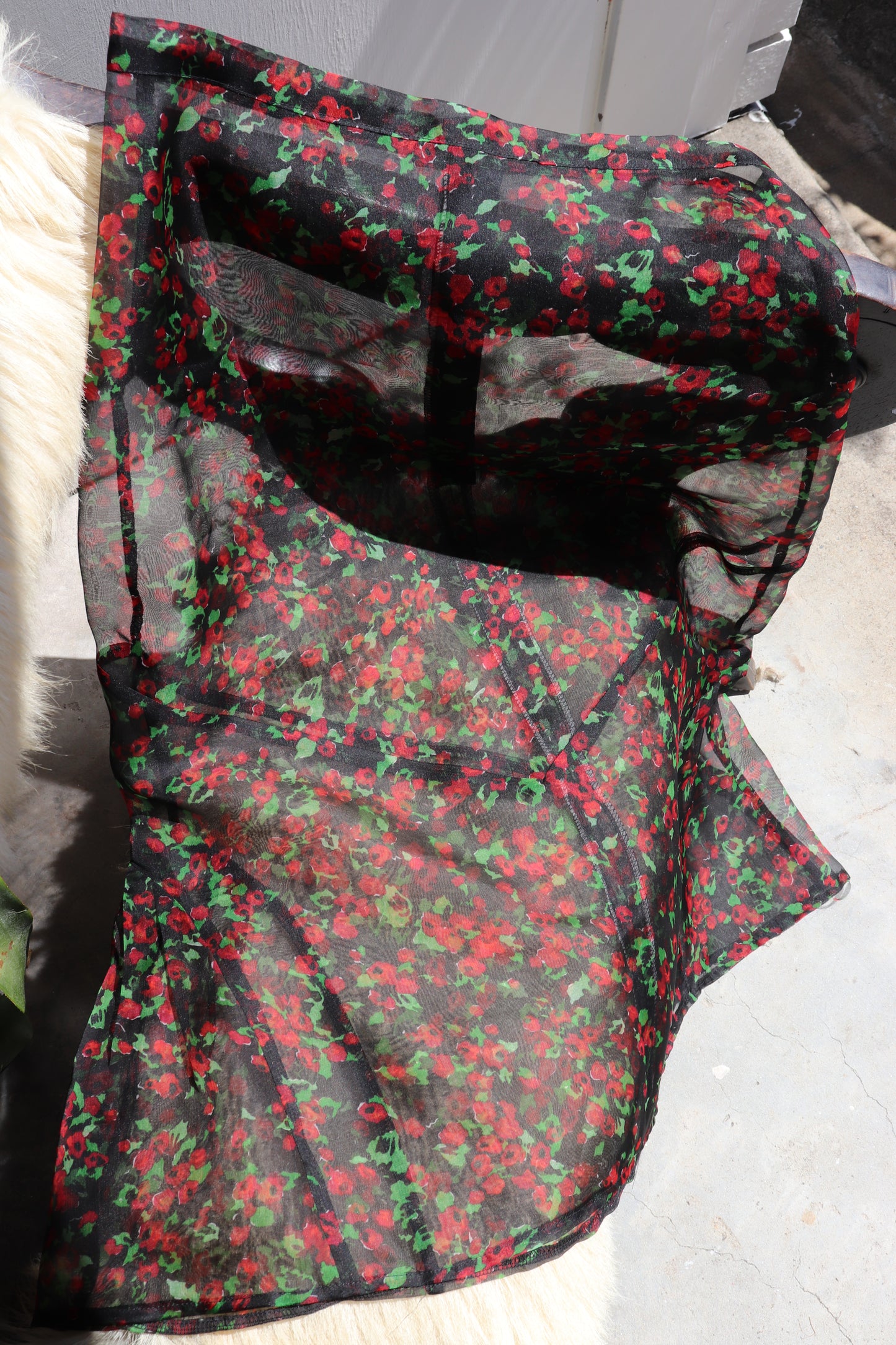 FIELD SILK V BLK ROSE SKIRT