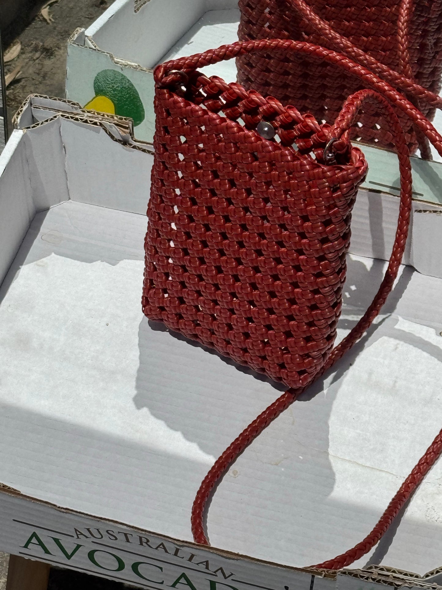 RECYCLED PLASTIC WOVEN CROSS OVER BAG RED