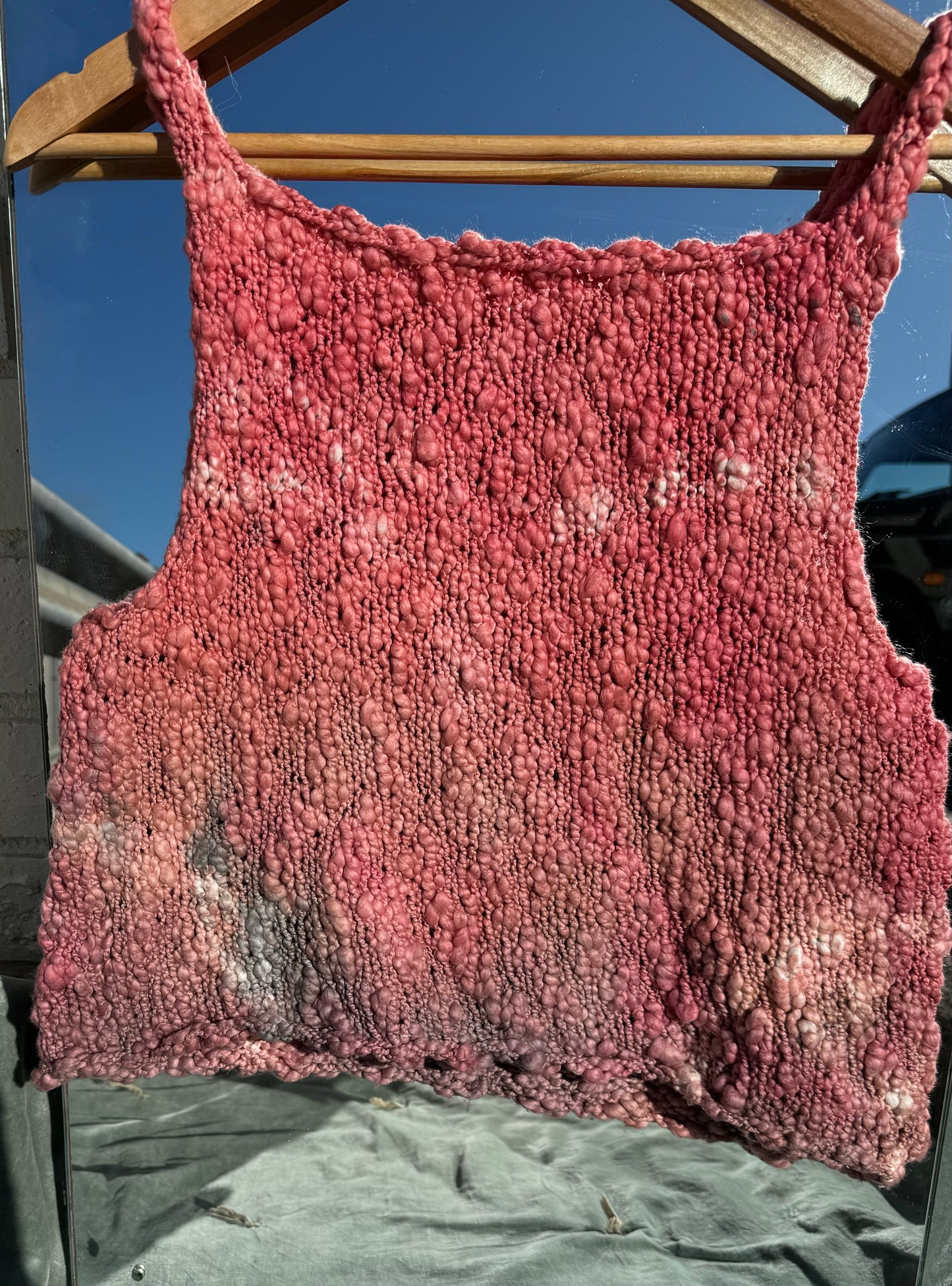 FIELD X ARTISAN KNIT VEST ROSE