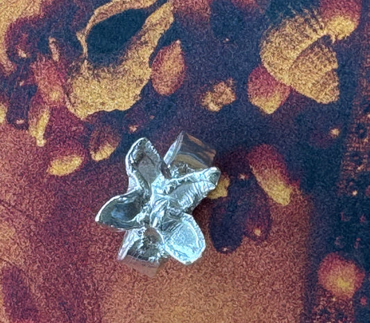 STERLING SILVER ORGANIC FLOWER RING