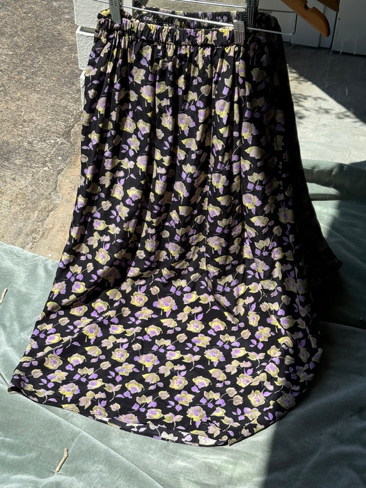 SUSTAIN N06 STORE FLORAL SKIRT