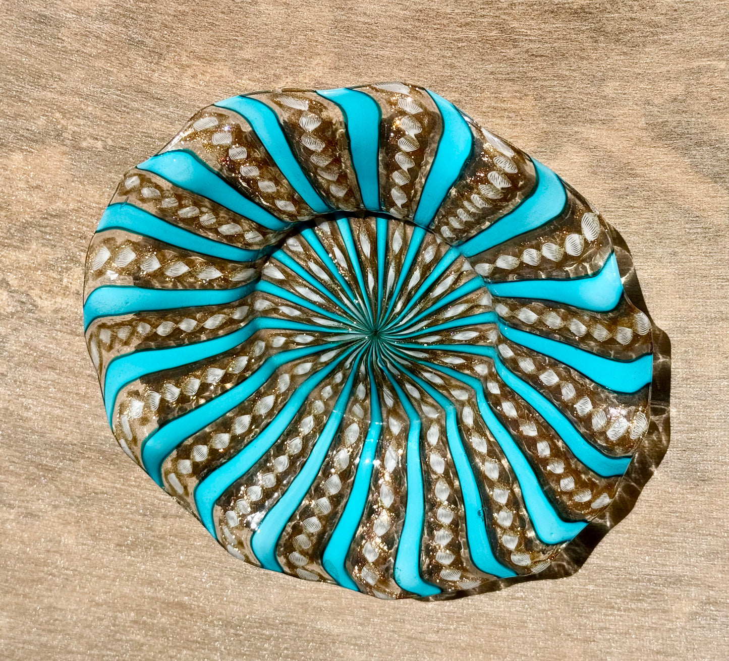 MURANO GLASS BLUE PLATE