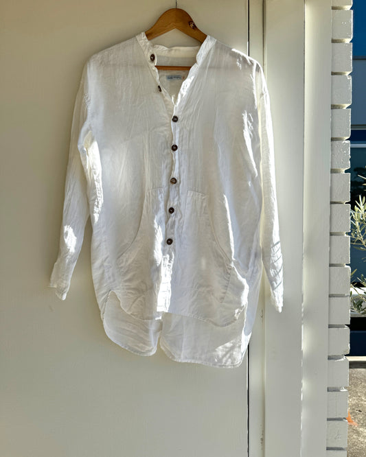 SUSTAIN - DR COLLECTOR WHITE SHIRT