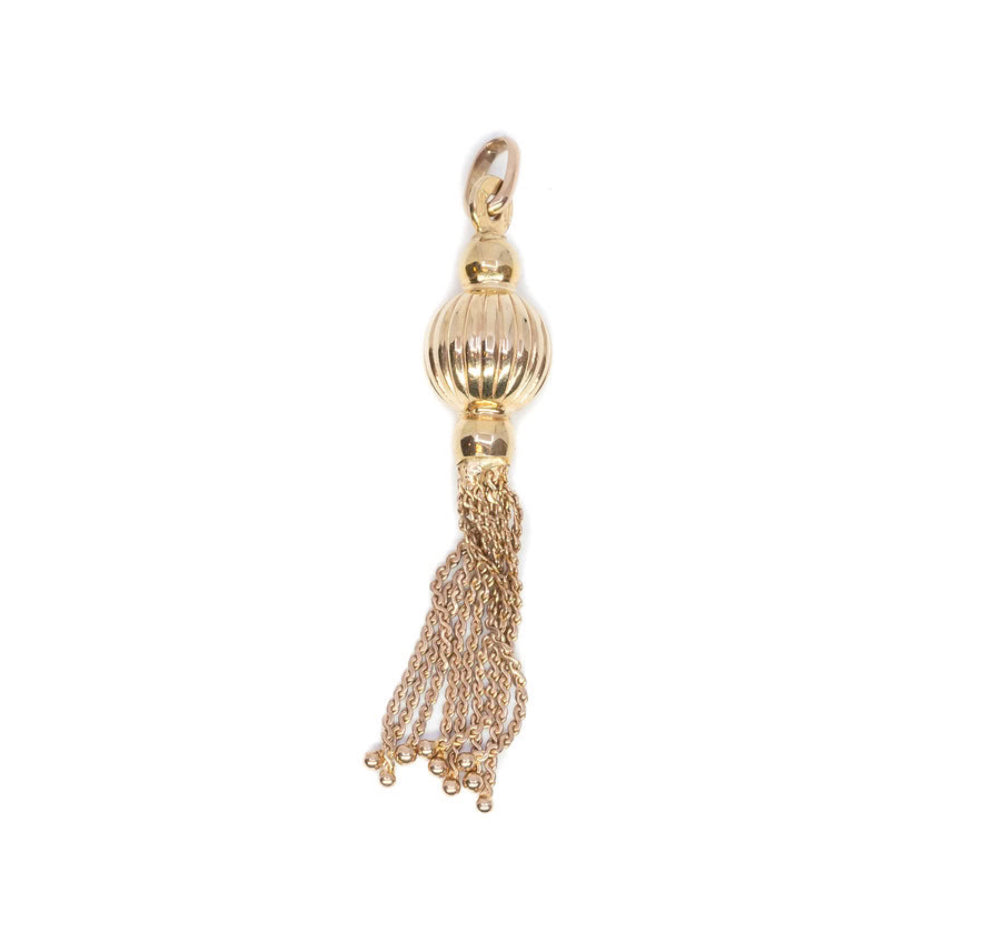 9ct GOLD TASSEL PENDANT