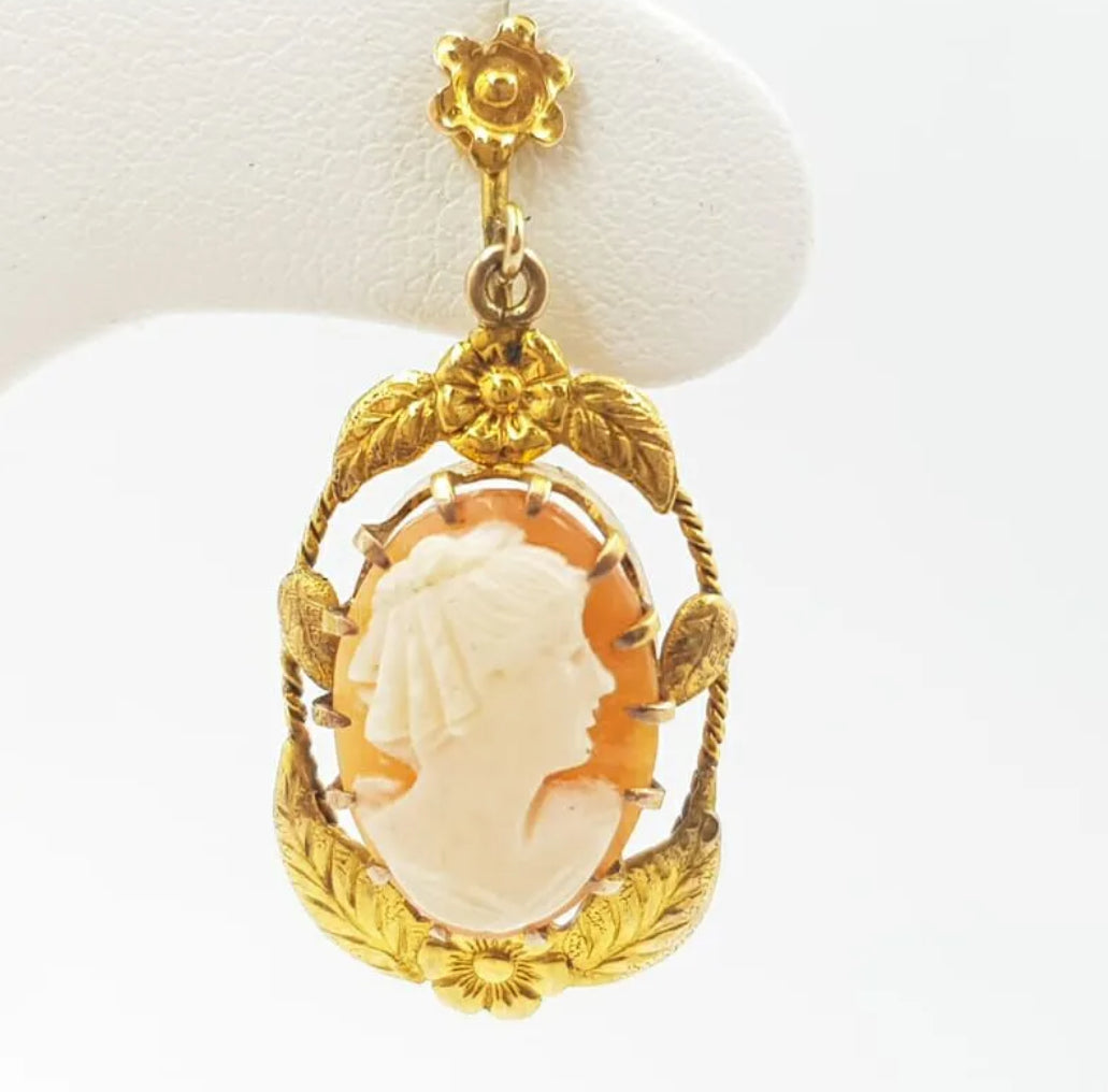 9CT GOLD CAMEO EARRINGS