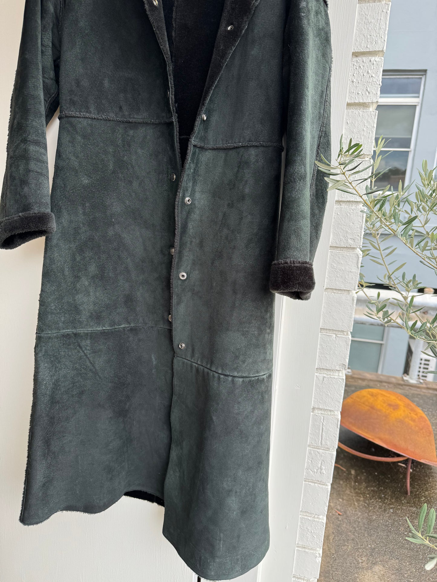 SUSTAIN VINTAGE LEATHER COAT FROM NYC