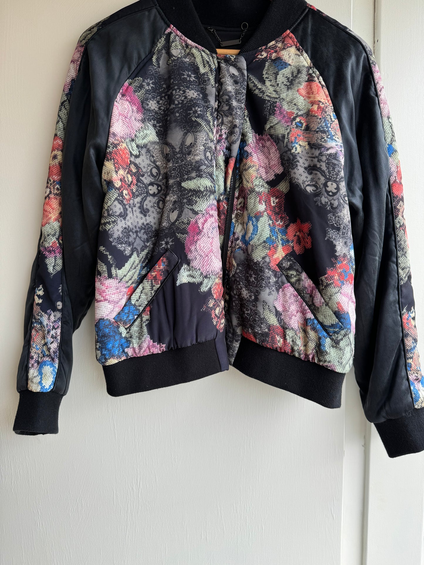 SUSTAIN CAPULET LA SILK BOMBER JACKET