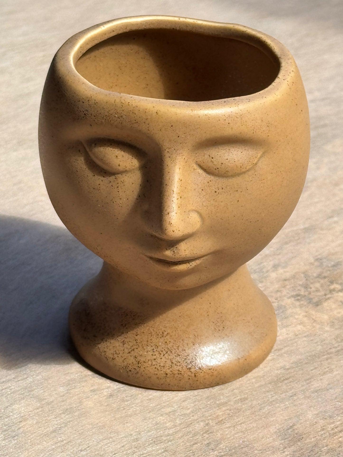 1970s CERAMIC FACE PLANTER SMALL