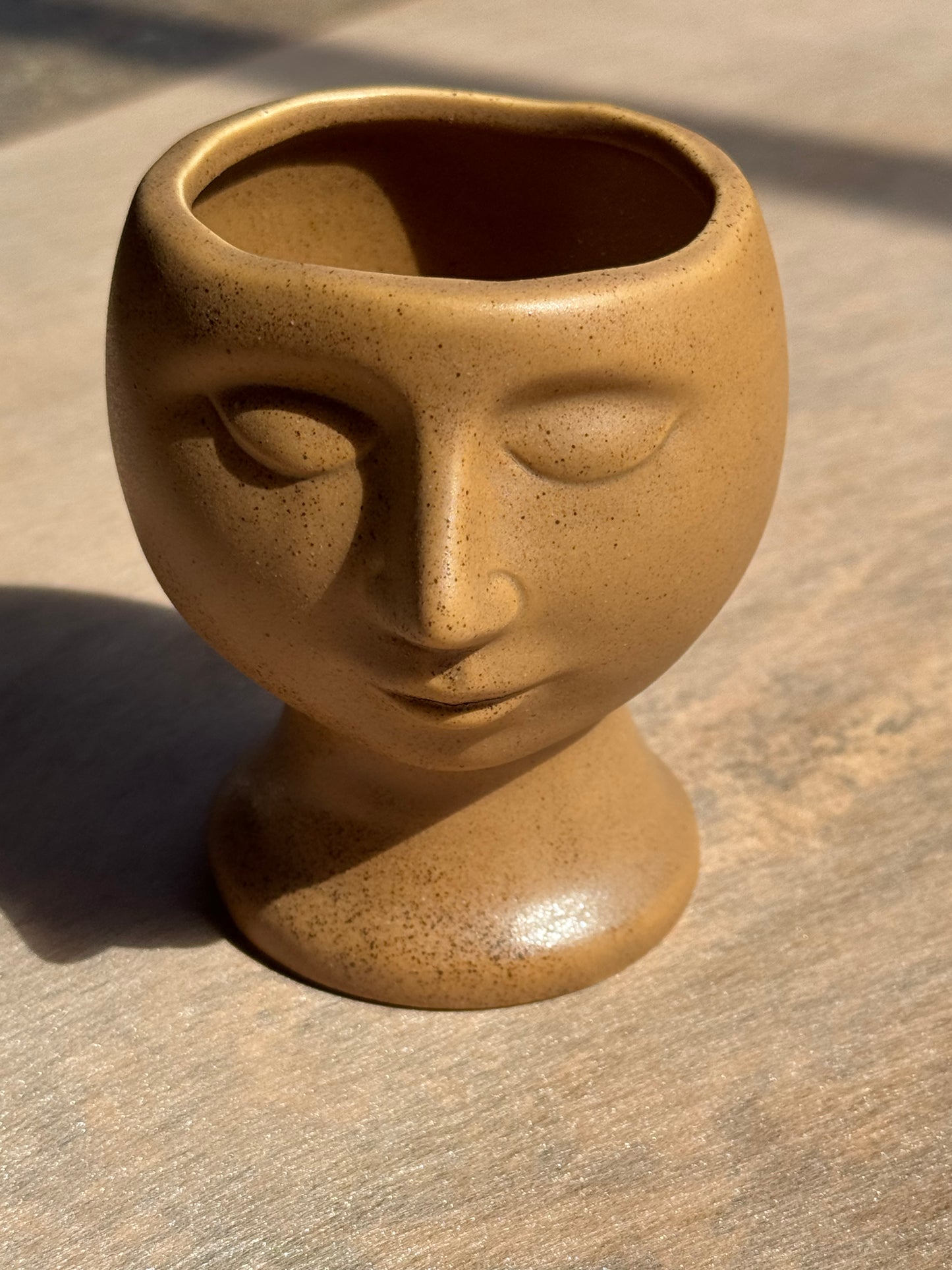 1970s CERAMIC FACE PLANTER SMALL