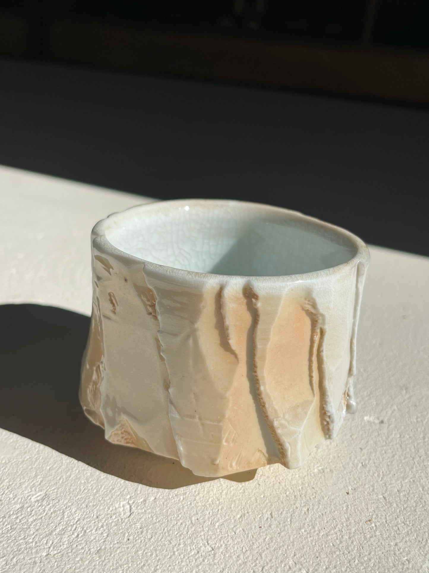 ALESSANDRO DI SARNO - Carved bowl