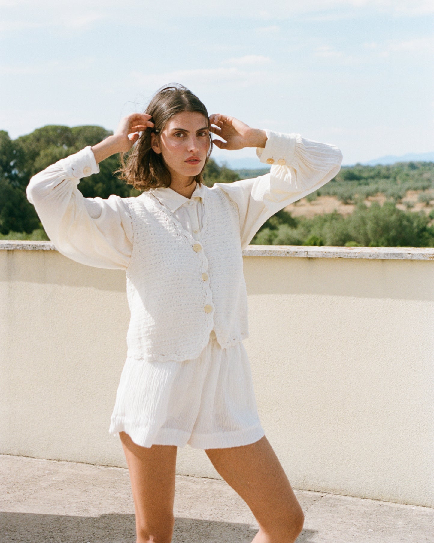 ANNA SHORTS - French Krinkle in Salt